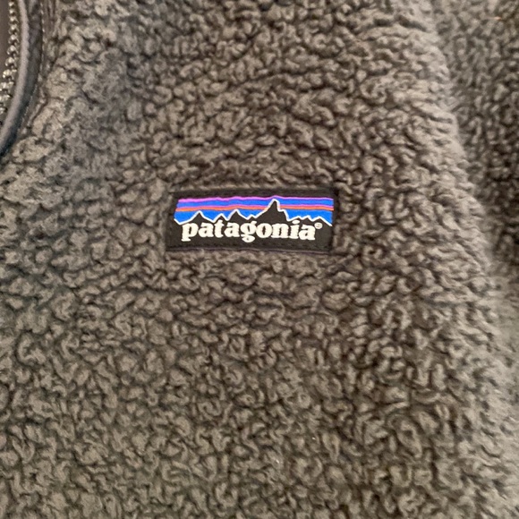 Patagonia small jacket - Picture 2 of 9